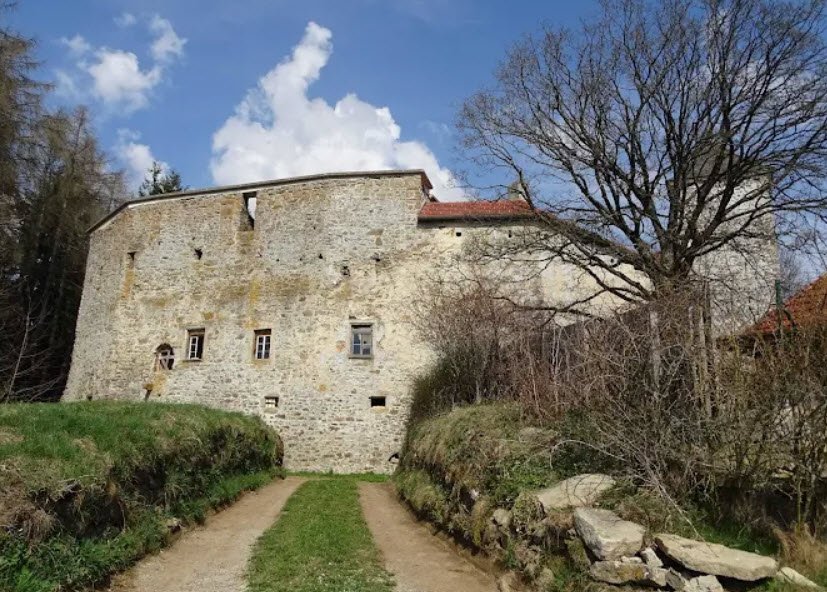 Burgruine Reichenau, Germany